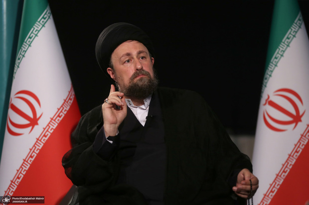 سید حسن خمینی: با تشتت به جایی نمی‌رسیم/ تردید نکنید وجود رهبر معظم انقلاب یکی از بزرگترین عوامل توفیق ما در جنگ بود