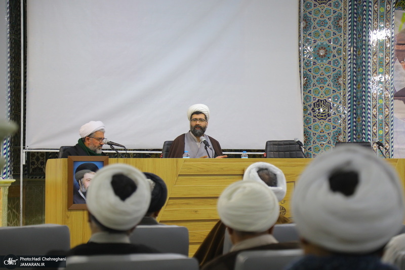 نشست علمی «روش شناسی اجتهاد از دیدگاه امام خمینی (س) در منشور روحانیت»