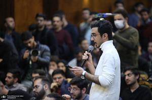 مراسم روز دانشجو در دانشگاه شریف با حضور وزیر اقتصاد/ علی مدنی‌زاده