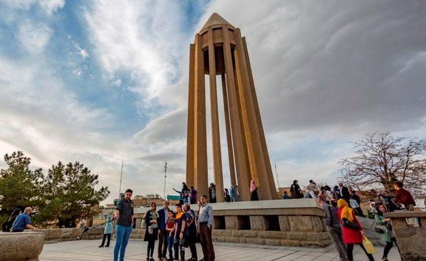 خدمات گردشگری در همدان ارایه نمی‌شود