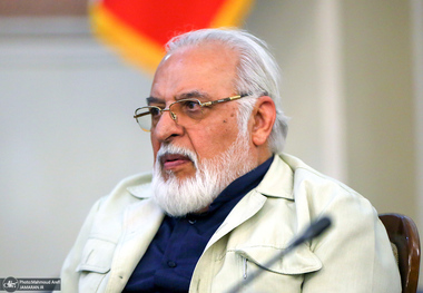 انواری، عضو شورای مرکزی موتلفه: الان وقت دعوا نیست/ اگر بخواهیم مشارکت مردم را داشته باشیم، باید اعتماد عمومی را جلب کنیم/ هرگونه اقدامی که اعتماد عمومی را مخدوش کند و به ناامیدی مردم دامن بزند، باید به‌صورت جدی ممنوع شود