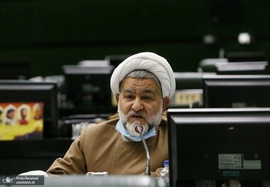 نماینده مجلس: کارمندان دولت ضابطان عام هستند/ ماده 638 برای بدحجابی، شل حجابی و بی‌حجابی مجازات تعیین کرده است