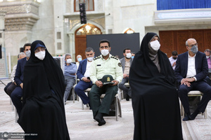 تجدید میثاق رئیس و اعضای دوره جدید شورای اسلامی شهر تهران با آرمان های امام خمینی(س)