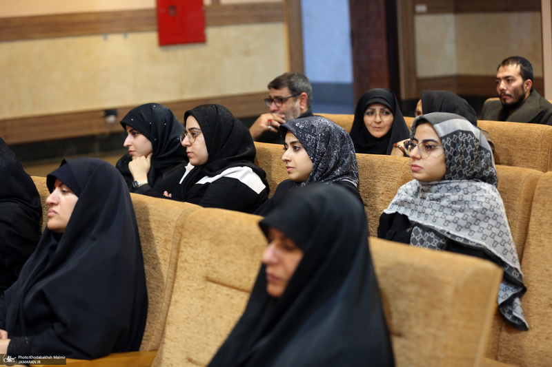 مراسم اولین ساگرد حضرت آیت الله رحمت در حرم مطهر امام خمینی (س)