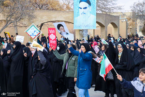 راهپیمایی باشکوه 22 بهمن در خمین