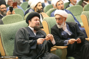 مراسم گرامیداشت شهید بهشتی و یارانش در پژوهشکده امام خمینی (س) و انقلاب اسلامی