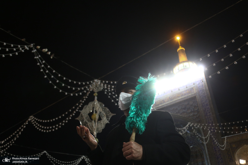 مراسم احیای شب بیست و یکم ماه رمضان در حرم مطهر امام رضا (ع)