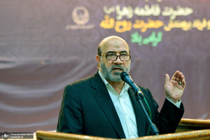 مراسم شب میلاد حضرت زهرا (س) و فرزند برومندش حضرت روح الله در حرم امام خمینی