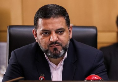 سخنگوی کمیسیون آموزش مجلس: تعلل در بازگشت اساتید دانشگاه فرهنگیان قابل قبول نیست/ وزیر آموزش‌وپرورش و رئیس دانشگاه فرهنگیان باید شخصاً این موضوع را حل کنند؛ هیچ بهانه‌ای باقی نمانده است