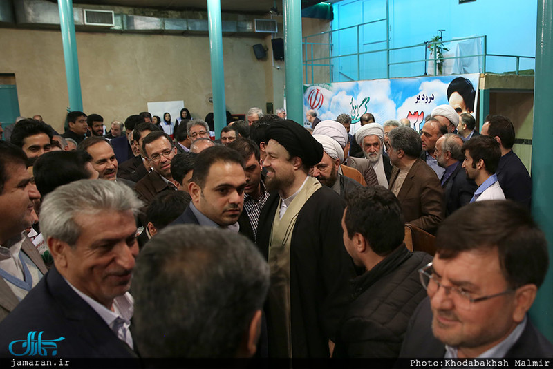 دیدار استاندار و جمعی از مدیران استان تهران با سید حسن خمینی