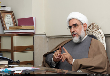منتجب‌نیا: می‌توان با روشی انقلابی و جهادی مشکلات مردم را برطرف کرد/ باید اعتماد مردم را جلب کرده و شفاف‌سازی کنیم