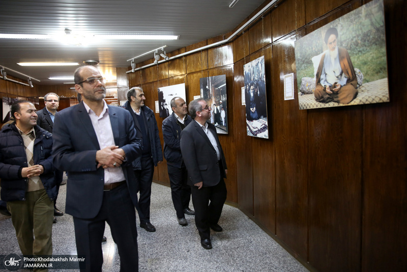 تجدید میثاق دانش آموزان و اقشار مختلف مردم با امام (س) در حسینیه جماران