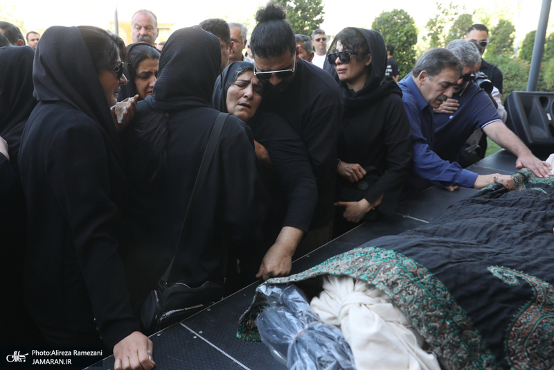 مراسم تشییع محمدرضا سوخته سرایی