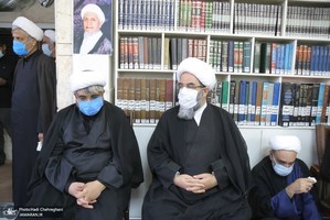 حضور مراجع و علما در بیت آیت الله العظمی صانعی(ره)-2