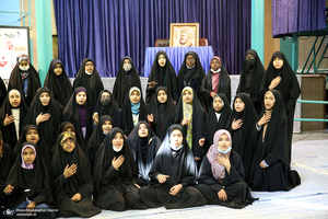 تجدید میثاق اصناف، نهادها، سازمان ها و اقشار مختلف مردم با آرمان های امام خمینی(س)- 1