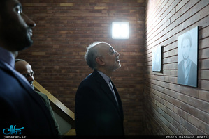 حضور رئیس سازمان انرژی اتمی در پایگاه اطلاع رسانی و خبری جماران