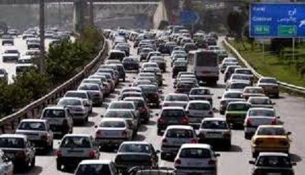 ترافیک سنگین و نیمه سنگین در آزادراه تهران- کرج- قزوین