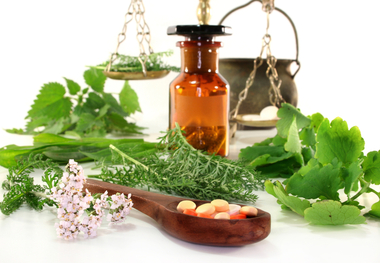 عوارض مصرف برخی گیاهان دارویی 
