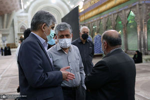 خاکسپاری پیکر حجت الاسلام و المسلمین سید محمود دعایی در حرم امام خمینی (س)