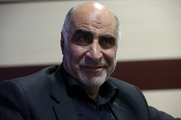 کریمی اصفهانی: مسئولان موسسات مالی که برای مردم مشکلاتی به وجود آوردند باید به اشد مجازات برسند
