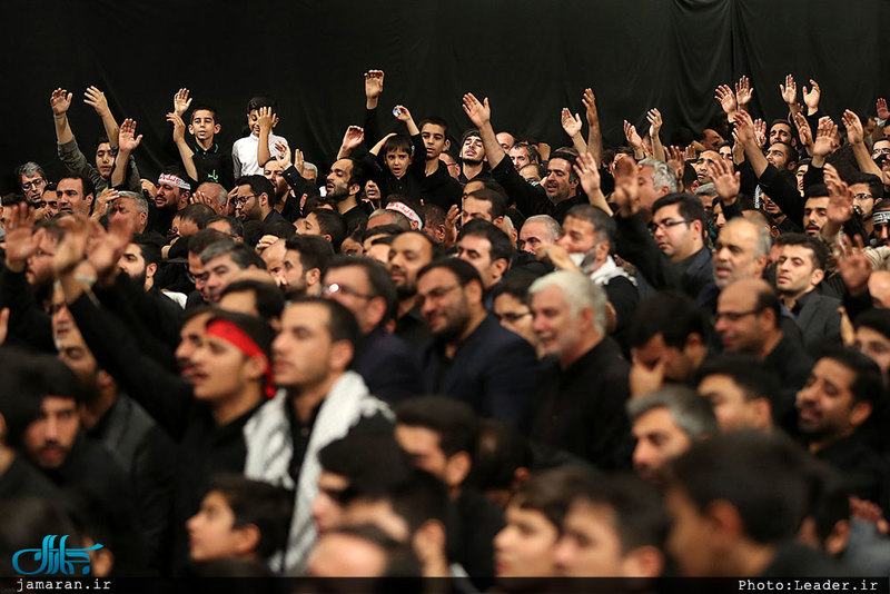 اولین شب مراسم عزاداری حضرت اباعبدالله الحسین(ع) با حضور رهبر معظم انقلاب