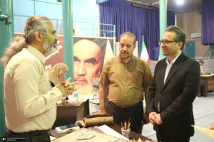 ورکشاپ نقطه عطف در حسینیه جماران