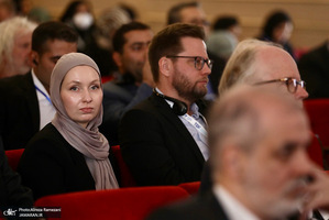 نشست های اجلاس بین المللی تحت تهاجم ؛ تجاوز و دفاع