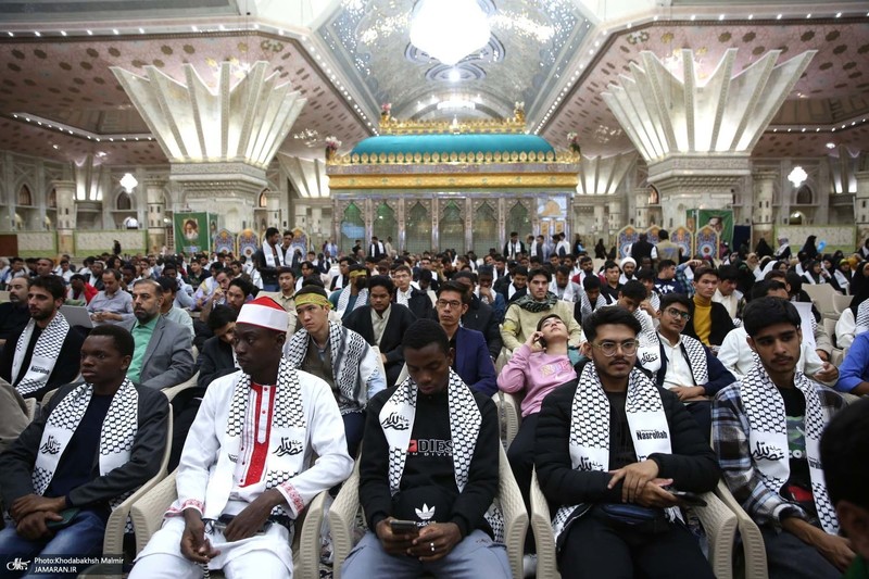 مراسم چهلم شهید سیدحسن نصرالله و سرلشکر نیلفروشان در حرم امام خمینی (س)