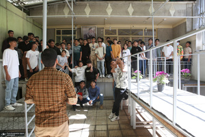 بازدید دانش آموزان از بیت امام خمینی (س) در جماران