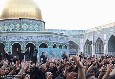 عزاداری هیئت نوجوانان ابنا الرضا (ع) در حرم مطهر رضوی