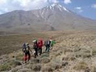 کوهنوردان صومعه سرایی به قله توچال صعود کردند