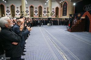 اولین شب مراسم عزاداری عزاداری حضرت اباعبدالله الحسین (ع) در حسینیه امام خمینی