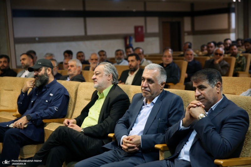 مراسم بزرگداشت احسان صابری در حرم امام خمینی (س)
