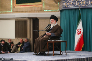 دیدار جمعی از رأی اولی‌ها و خانواده‌های شهدا با رهبر معظم انقلاب