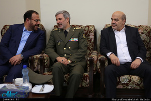 حاشیه های تجدید میثاق رئیس جمهور و هیات دولت با آرمان حضرت امام(س)