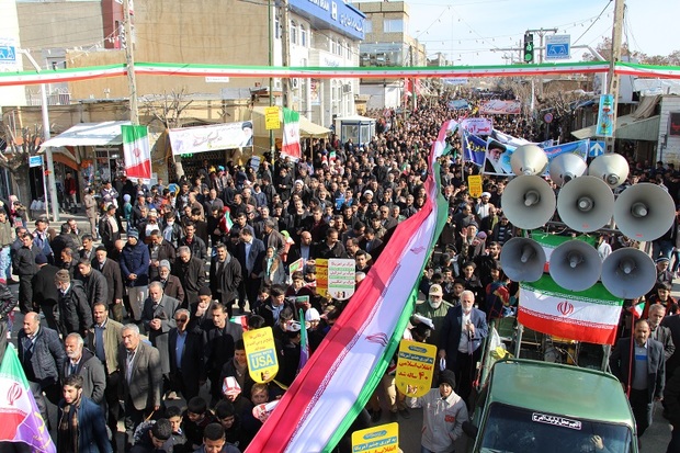 پیوند ملت ایران با انقلاب اسلامی ناگسستنی است