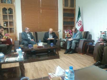 رییس دانشگاه علمی کاربردی کشور و استاندار چهارمحال و بختیاری  تفاهمنامه همکاری امضا کردند