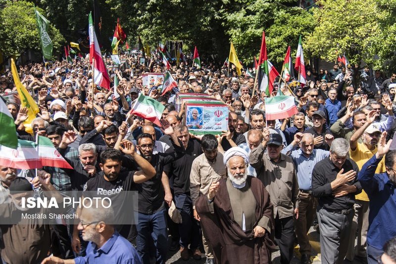 تشییع پیکر مطهر خانواده شهید حمله تروریستی رژیم صهیونیستی در ساری