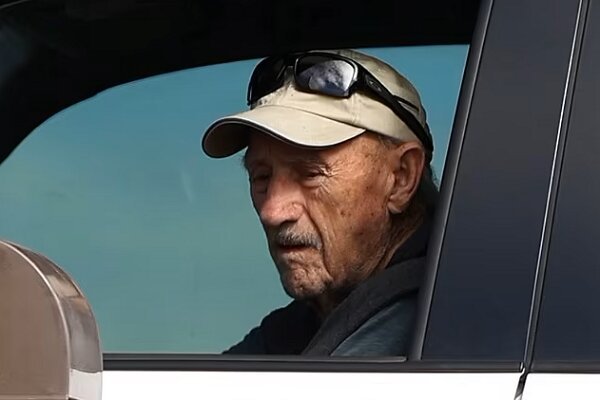 آقای بازیگر پس از 20 سال آفتابی شد!

