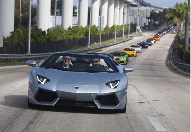 فراخوان لامبورگینی Aventador‌ و Veneno در پی احتمال آتش سوزی