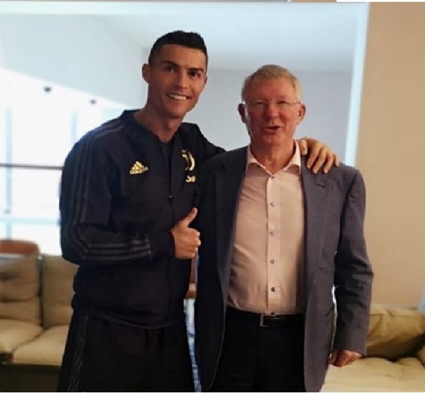 خوشحالی رونالدو از دیدار با فرگوسن + عکس